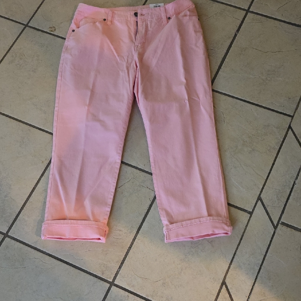 Style & Co. Pink Cropped Women's Jeans